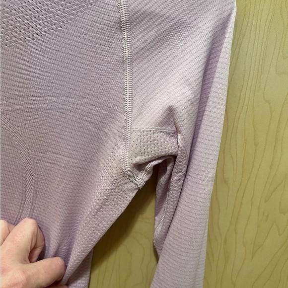 Lululemon swiftly tech long sleeve - Picture 4 of 5